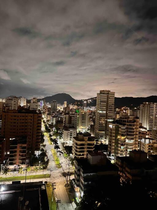 Apto Com Vista Para O Mar Com 2 Vagas - Guarujá Exteriör bild